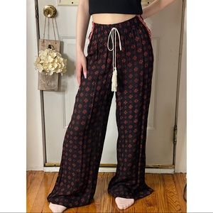 Pacsun LA Hearts Maroon and Black Pants